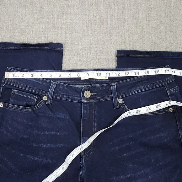 Levis 529 Curvy Bootcut Stretch Denim Dark Wash Jeans. 16 - Picture 7 of 12